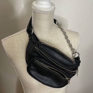 Brandy Melville Black Crossbody Fanny Pack Bag
